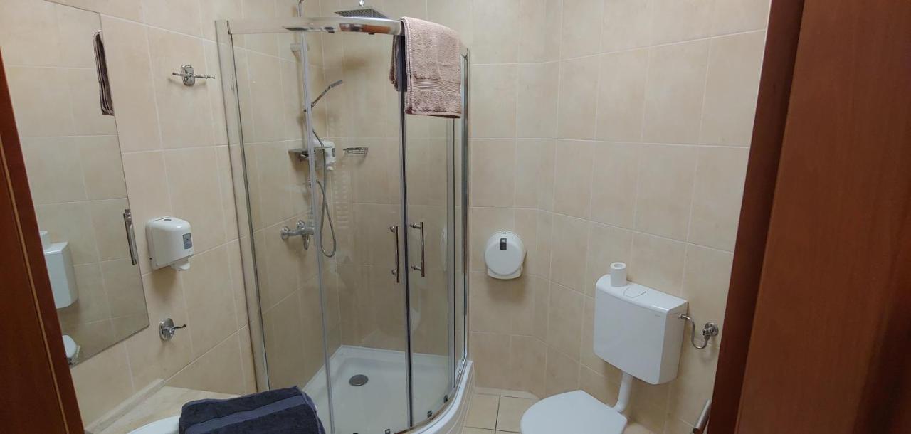 Panoráma Lux Wellness apartman Hajdúszoboszló Exterior foto